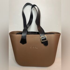 O Bag Italy Tan With Black Leather Straps Plaid Felt Liner Large Tote Bag